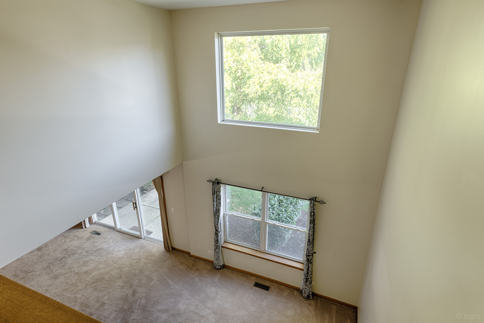3261 Cool Springs Court Naperville, IL 60564 - Photo 16 of 25 a view of room and window