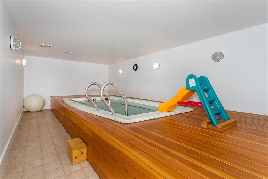 480 York Street Canton, MA 02021 - Photo 32 of 39 Gallery Image 32