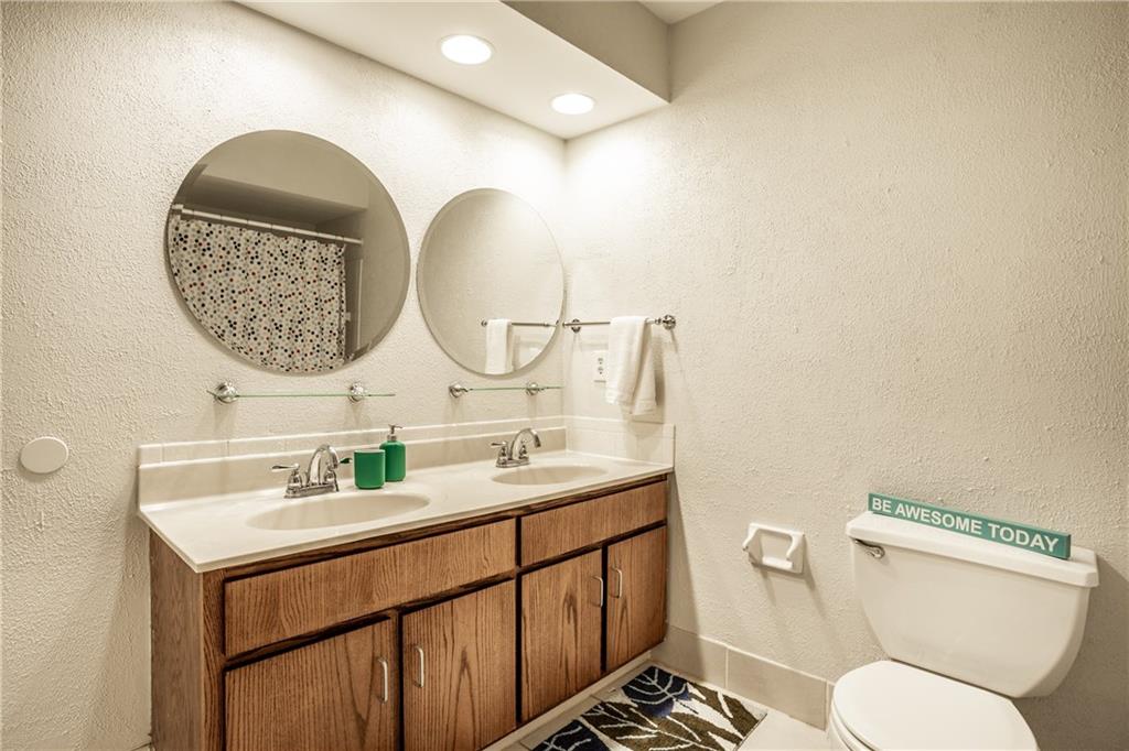 8012 Castle Lake Road Indianapolis, IN 46256 - Photo 21 of 30 Gallery Image 21