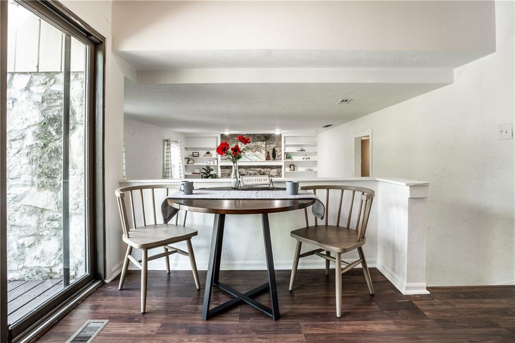 8012 Castle Lake Road Indianapolis, IN 46256 - Photo 10 of 30 Gallery Image 10