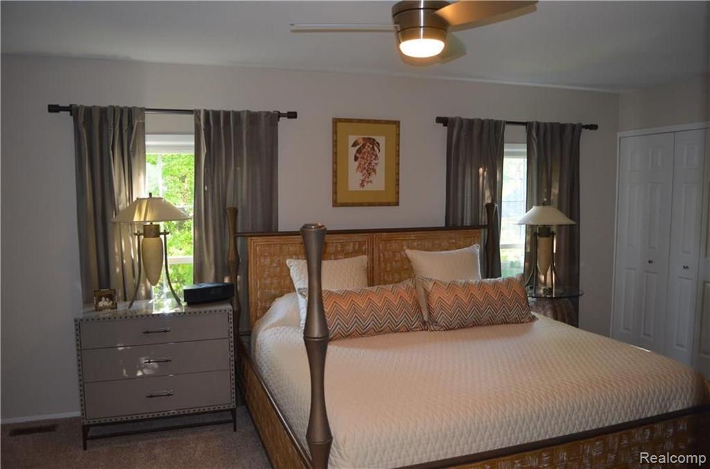 1576 Gas Light Lane Rochester Hills, MI 48306 - Photo 30 of 49