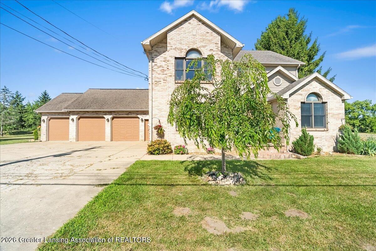 1300 South Canal Road Lansing, MI 48917 - Photo 4 of 53 08-Media Jett -54
