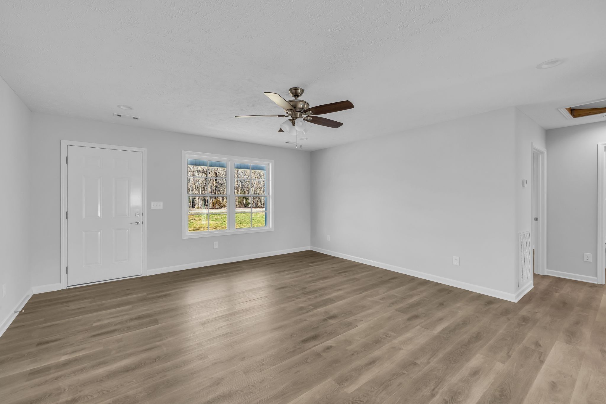 879 Old Bushy Branch Road Manchester, TN 37355 - Photo 4 of 25