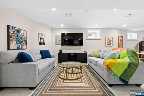 $1,699,000 | 19-21 78th Street, North Bergen, NJ 07047
