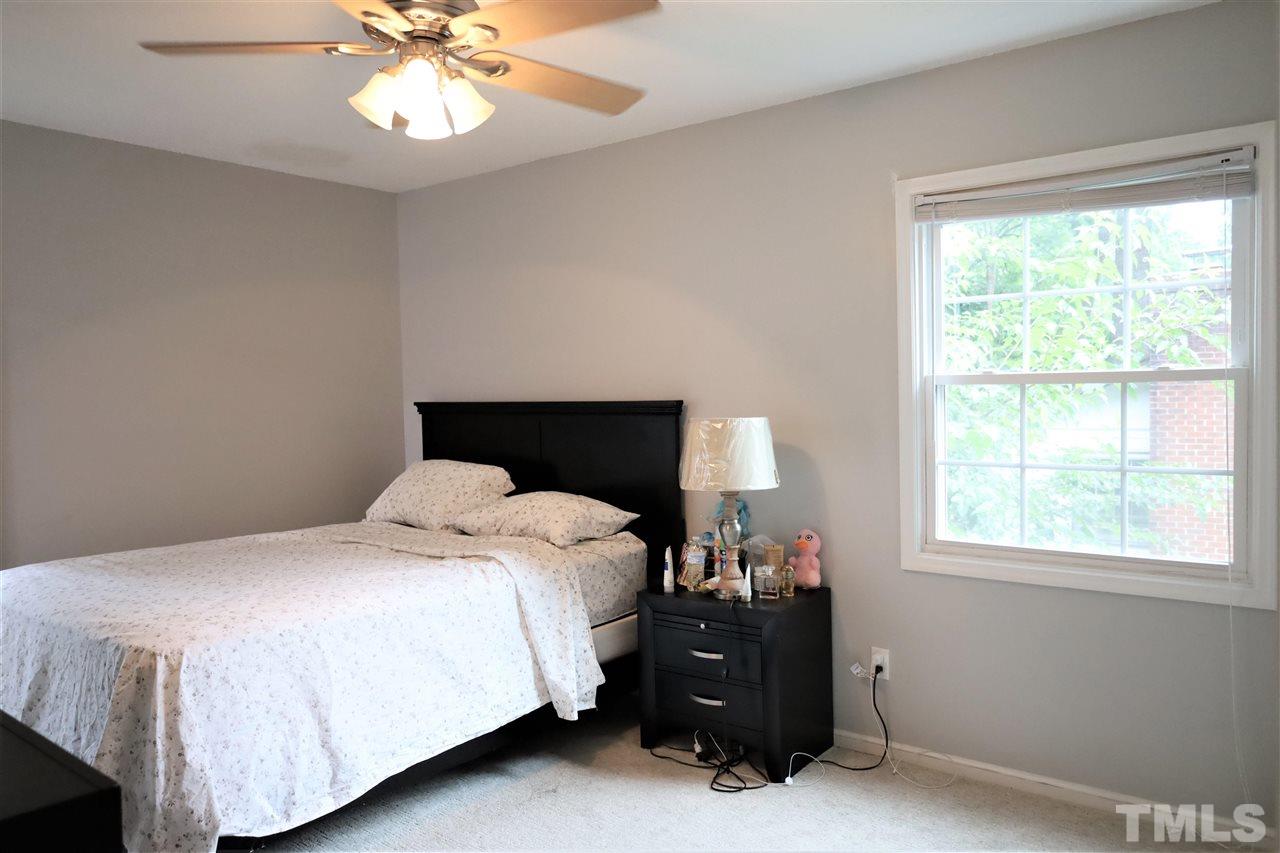 1109 Paddock Drive Raleigh, NC 27609 - Photo 9 of 29