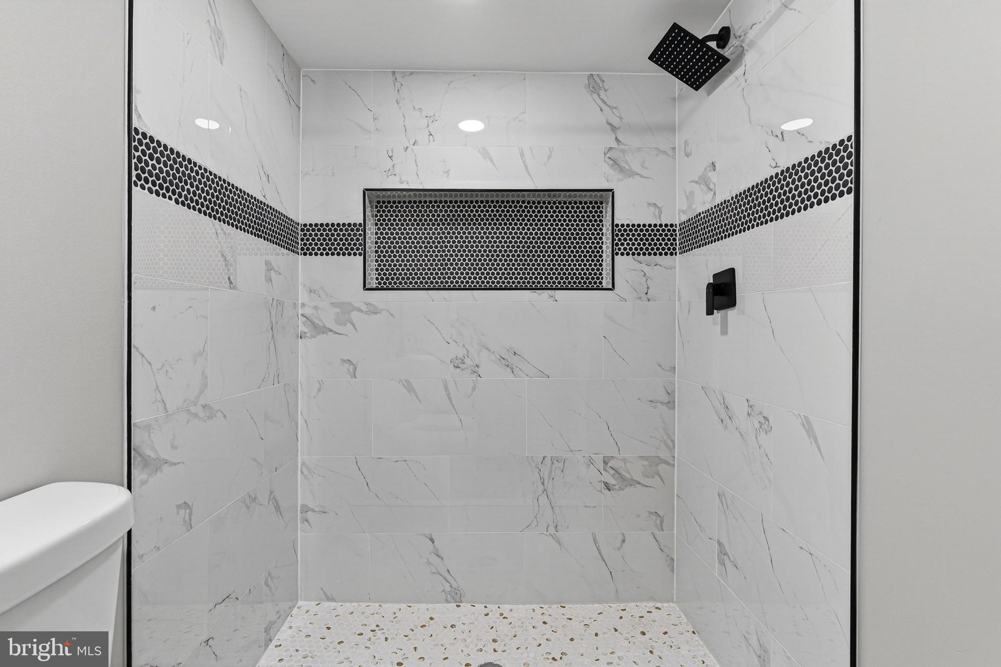 2518 West Fayette Street Baltimore, MD 21223 - Photo 23 of 32 a bathroom with a shower