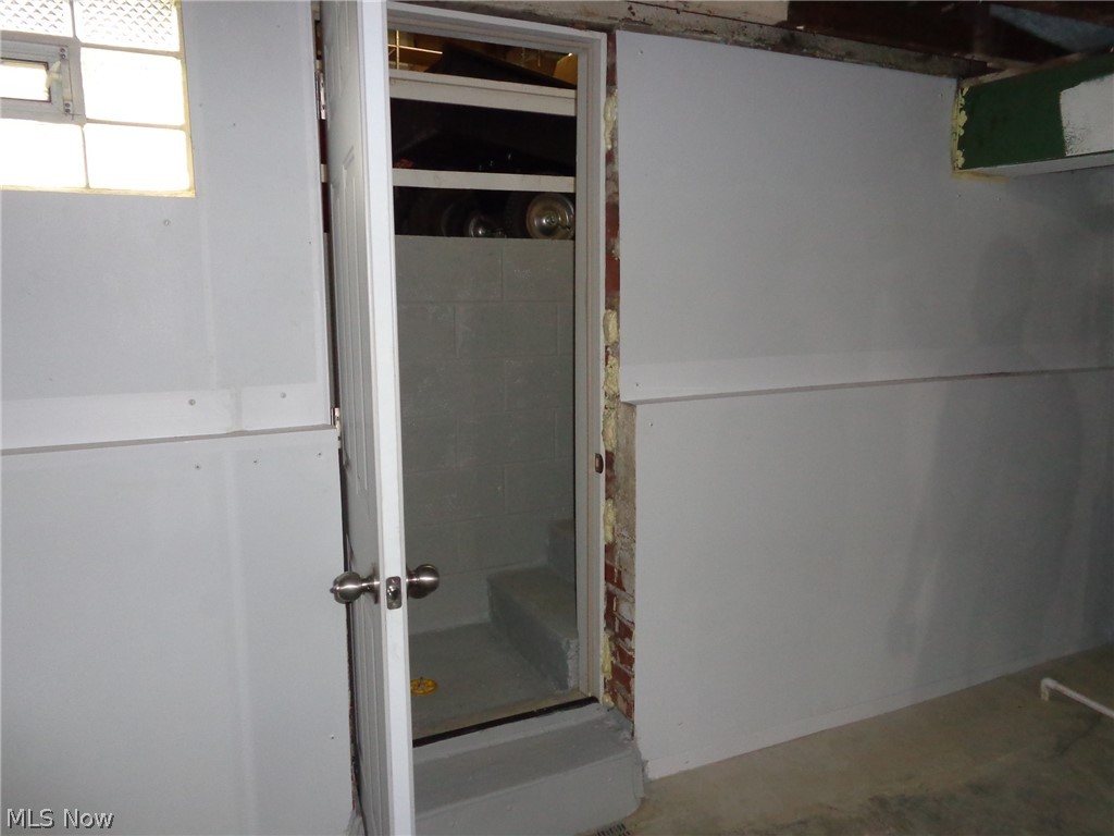 2560 Hillside Road Independence, OH 44131 - Photo 25 of 32 Gallery Image 25