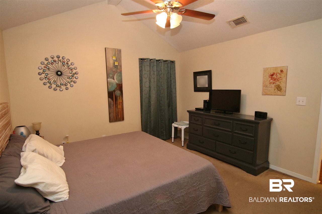136 Montclair Loop Daphne, AL 36526 - Photo 16 of 20