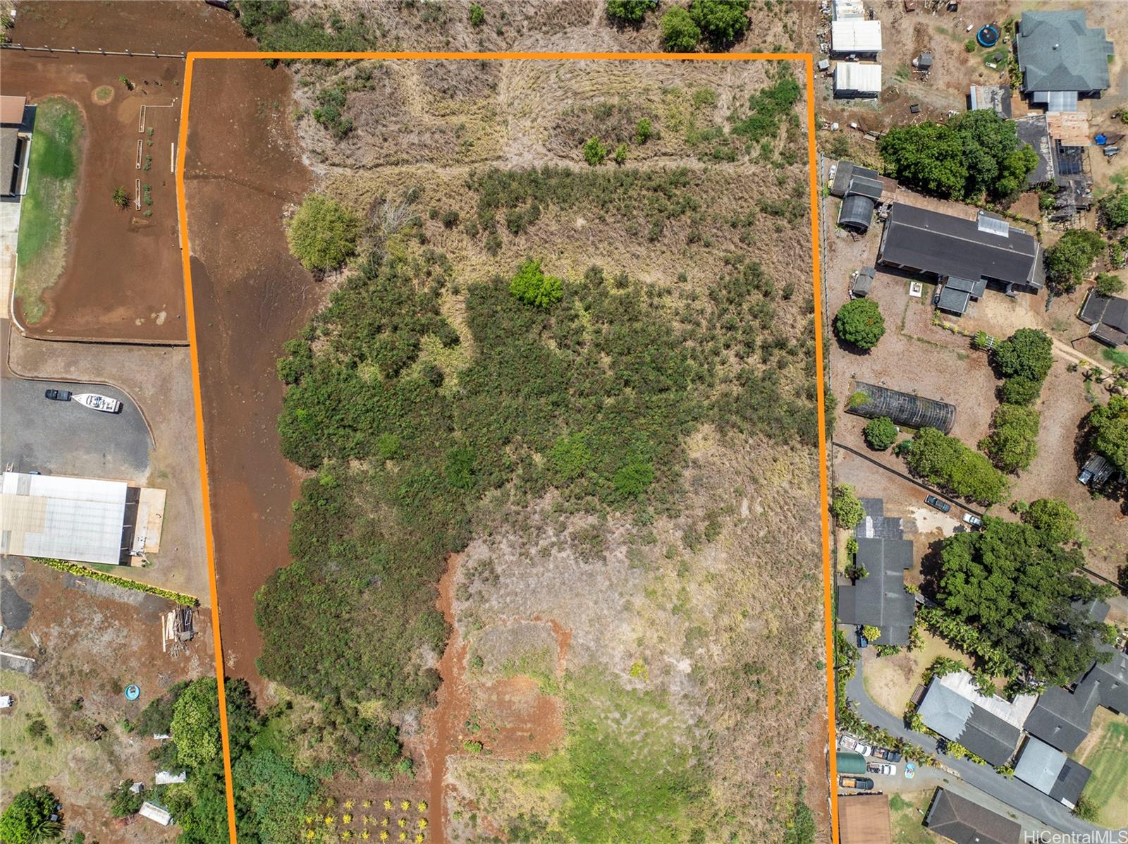 66-195 Kaamooloa Road, Unit B Waialua, HI 96791 - Photo 2 of 15 view of a bathroom