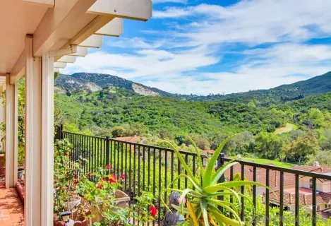 $950,000 | 28782 Vista Valley Drive, Vista, CA 92084