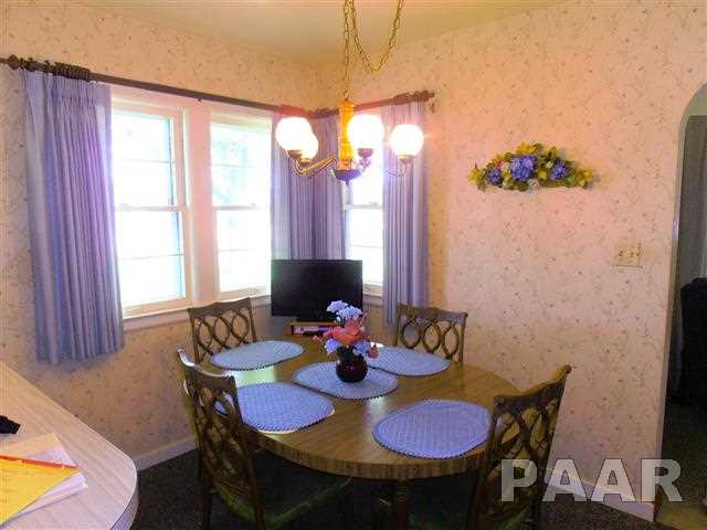 1107 Spring Bay Road East Peoria, IL 61611 - Photo 11 of 24 Gallery Image 11