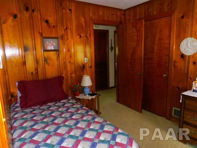 1107 Spring Bay Road East Peoria, IL 61611 - Photo 19 of 24 Gallery Image 19