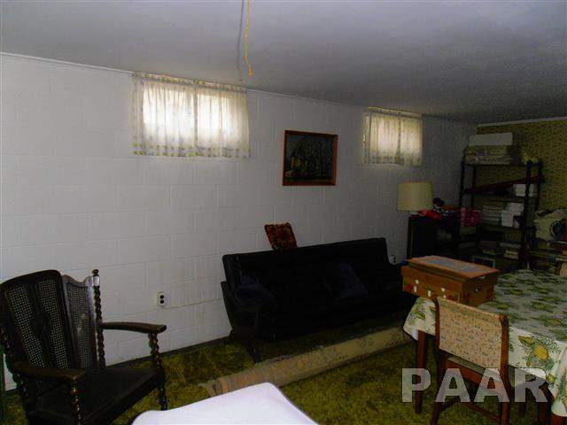 1107 Spring Bay Road East Peoria, IL 61611 - Photo 23 of 24 Gallery Image 23