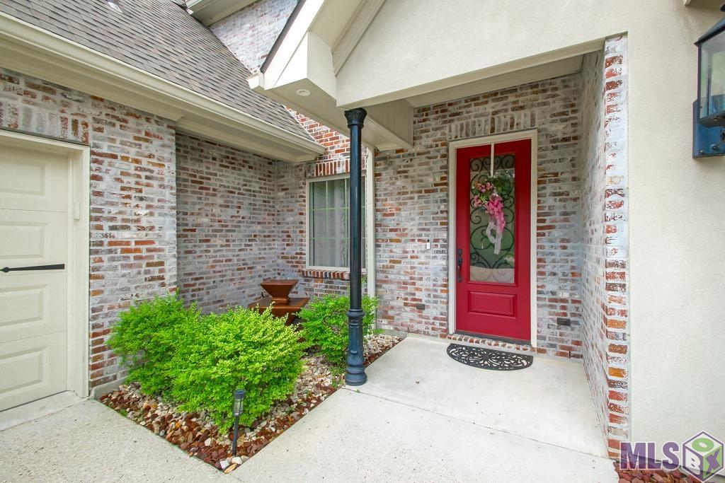 23745 Carter Trace Springfield, LA 70462 - Photo 3 of 31