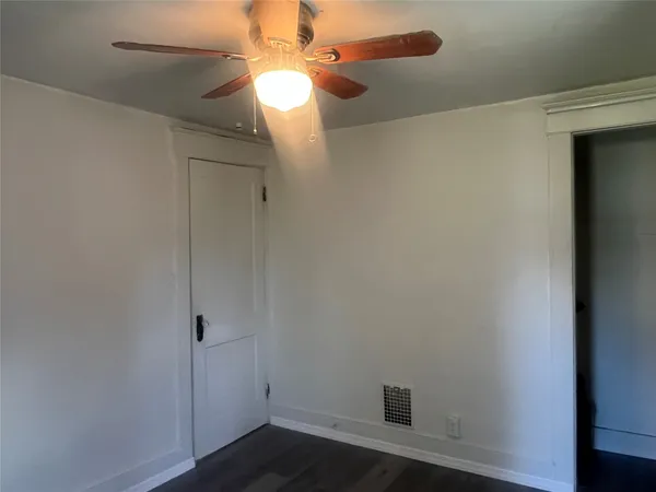 $1,700 | 208 South Liberty Avenue, Unit 2, Endicott, NY 13760