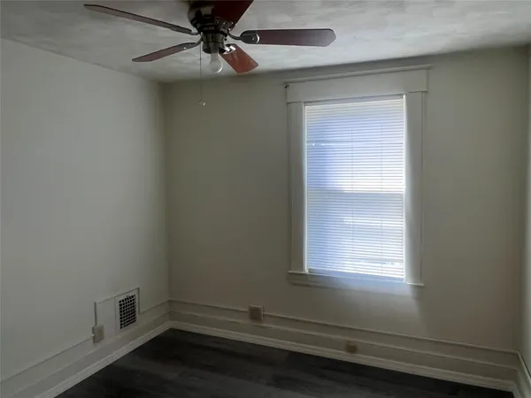 $1,700 | 208 South Liberty Avenue, Unit 2, Endicott, NY 13760