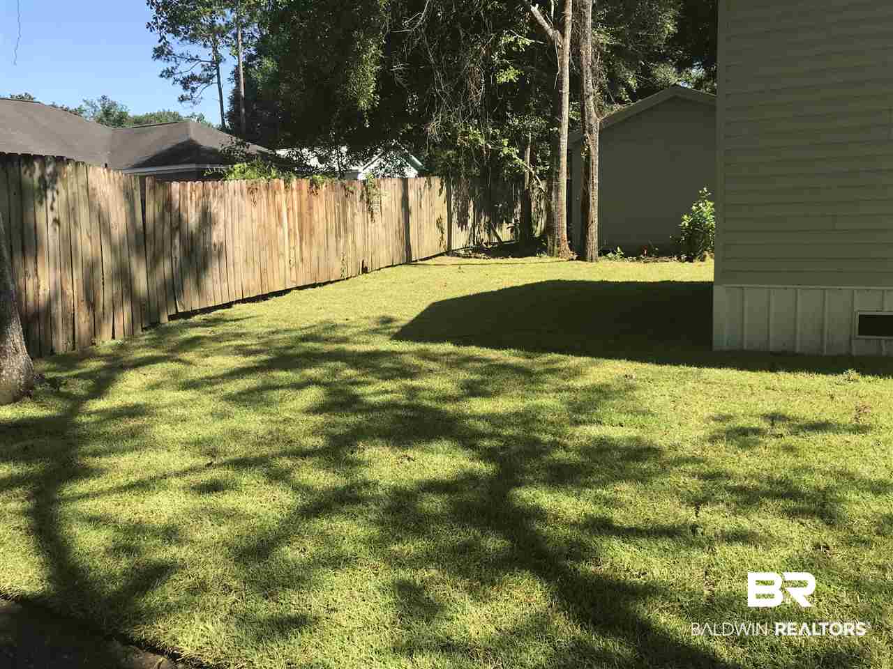 9448 Pinewood Avenue Elberta, AL 36530 - Photo 5 of 21