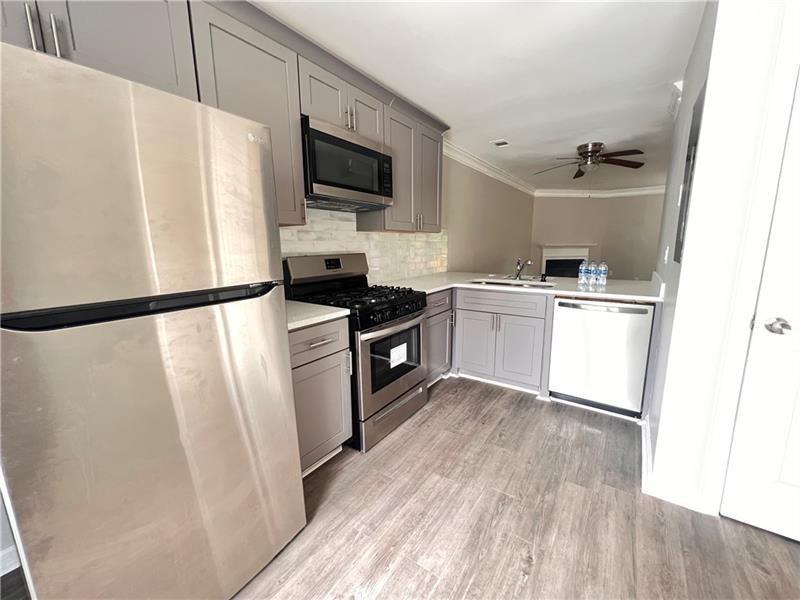 1019 Plantation Way, Unit 1019 Kennesaw, GA 30144 - Photo 4 of 9