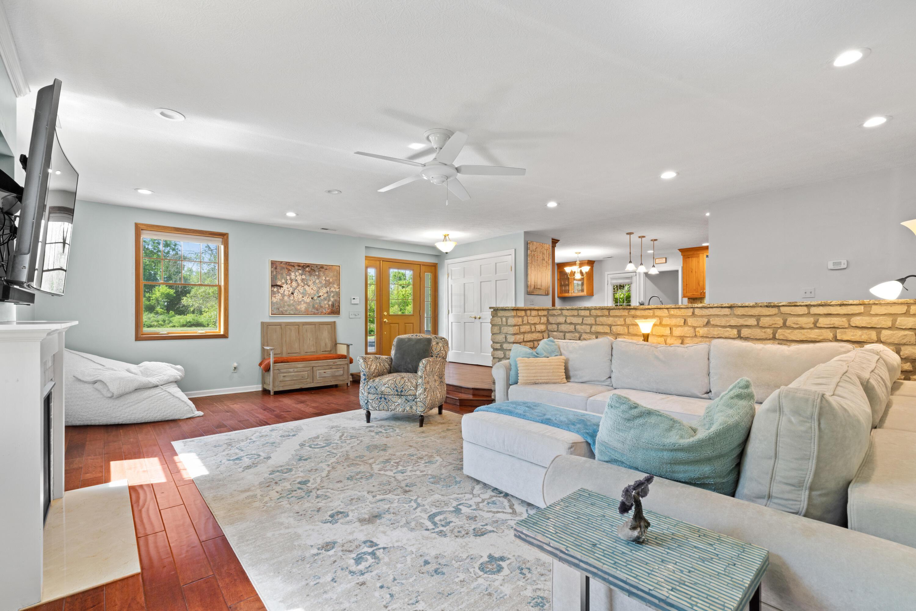 8668 Hyland-Croy Road Dublin, OH 43016 - Photo 15 of 90