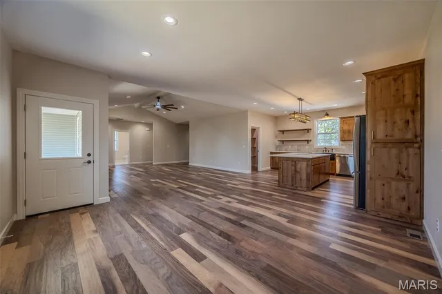 $419,900 | 22835 Patton Lane, Lebanon, MO 65536