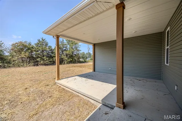 $419,900 | 22835 Patton Lane, Lebanon, MO 65536