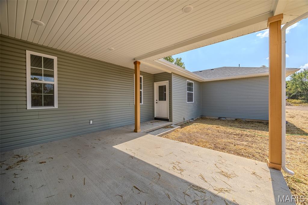 22835 Patton Lane Lebanon, MO 65536 - Photo 31 of 60