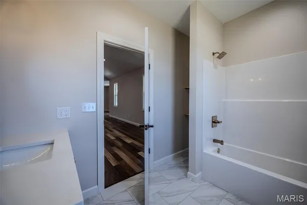 $419,900 | 22835 Patton Lane, Lebanon, MO 65536