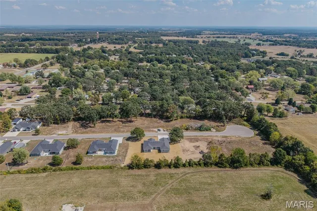 $419,900 | 22835 Patton Lane, Lebanon, MO 65536