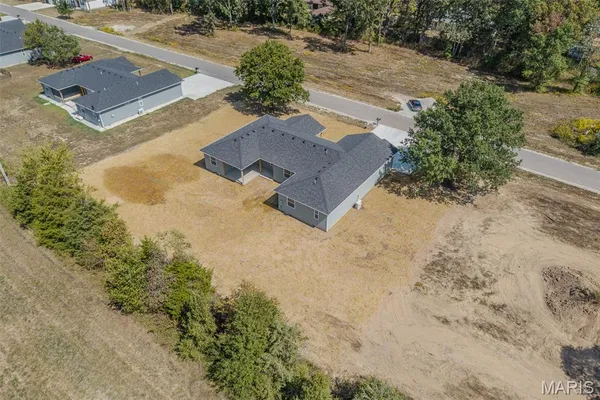 $419,900 | 22835 Patton Lane, Lebanon, MO 65536