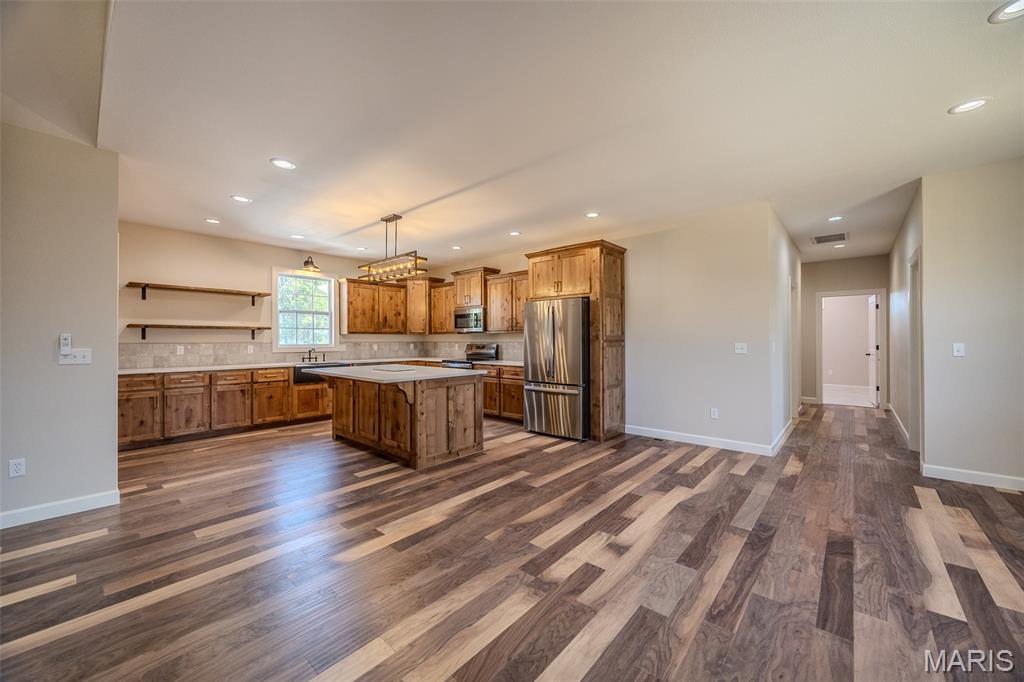 22835 Patton Lane Lebanon, MO 65536 - Photo 9 of 53