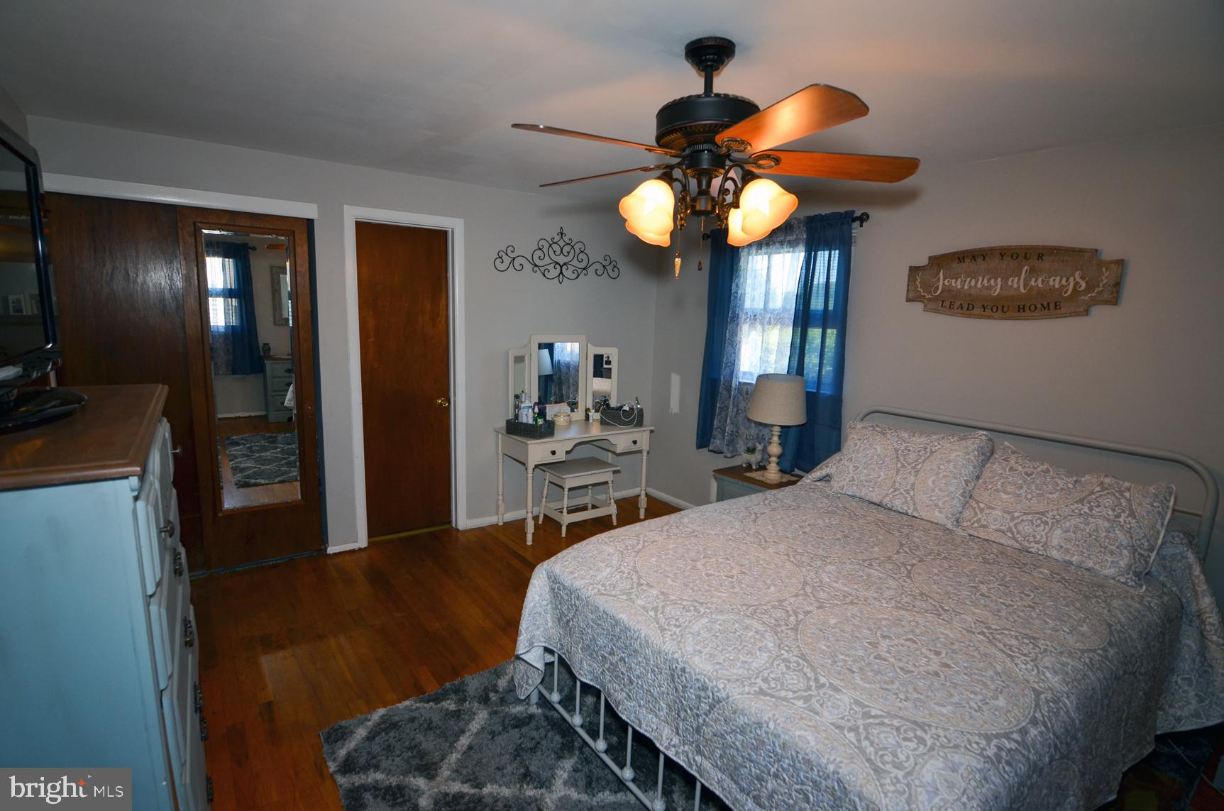 15 Yorkshire Road Hamilton, NJ 08610 - Photo 17 of 34 Bedroom 1