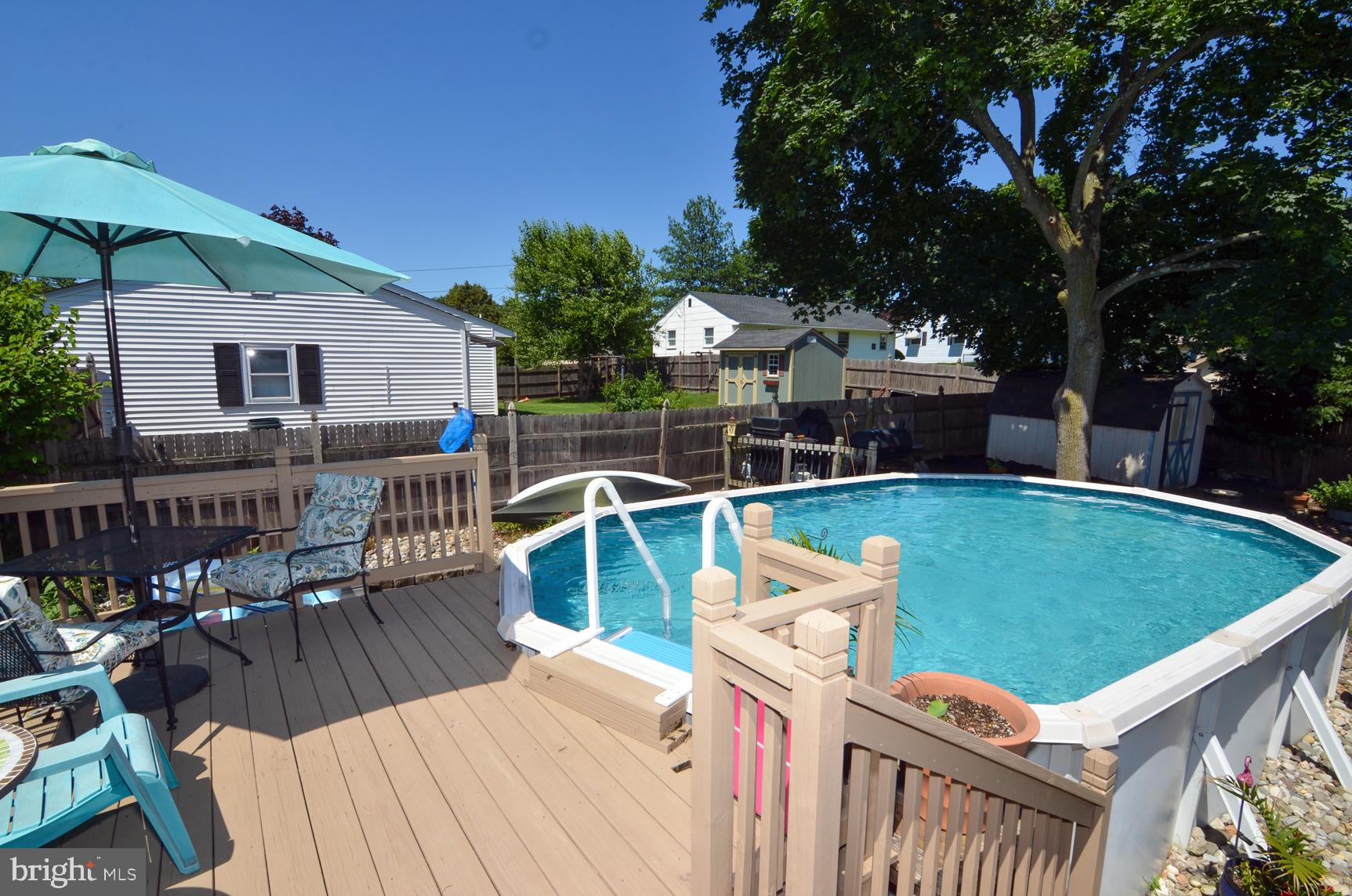 15 Yorkshire Road Hamilton, NJ 08610 - Photo 30 of 34 Pool