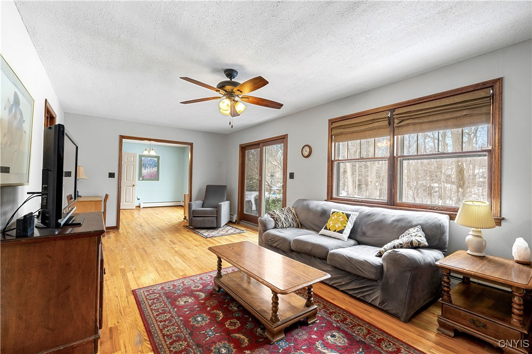 52 Woodberry Road New Hartford, NY 13413 - Photo 17 of 48