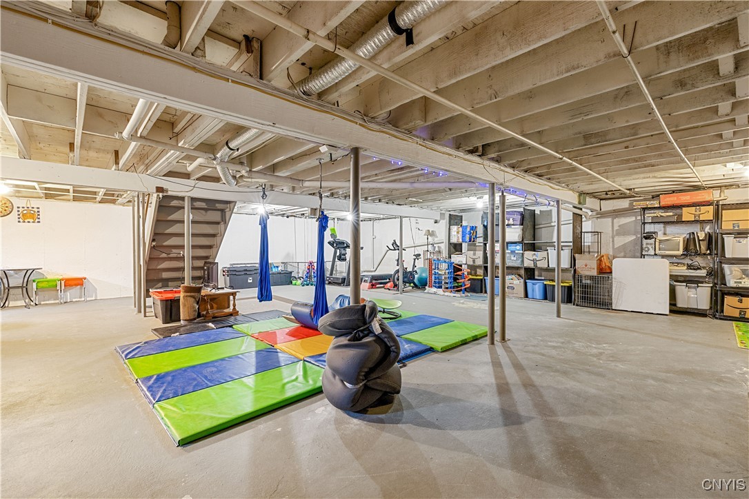 52 Woodberry Road New Hartford, NY 13413 - Photo 44 of 48