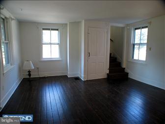 615 Silverside Road Wilmington, DE 19809 - Photo 3 of 6 Living Room