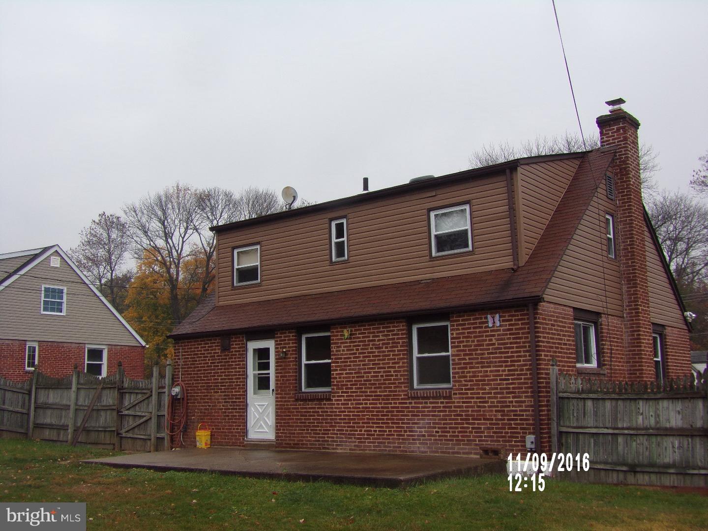 648 South York Road Hatboro, PA 19040 - Photo 2 of 18 Exterior Back