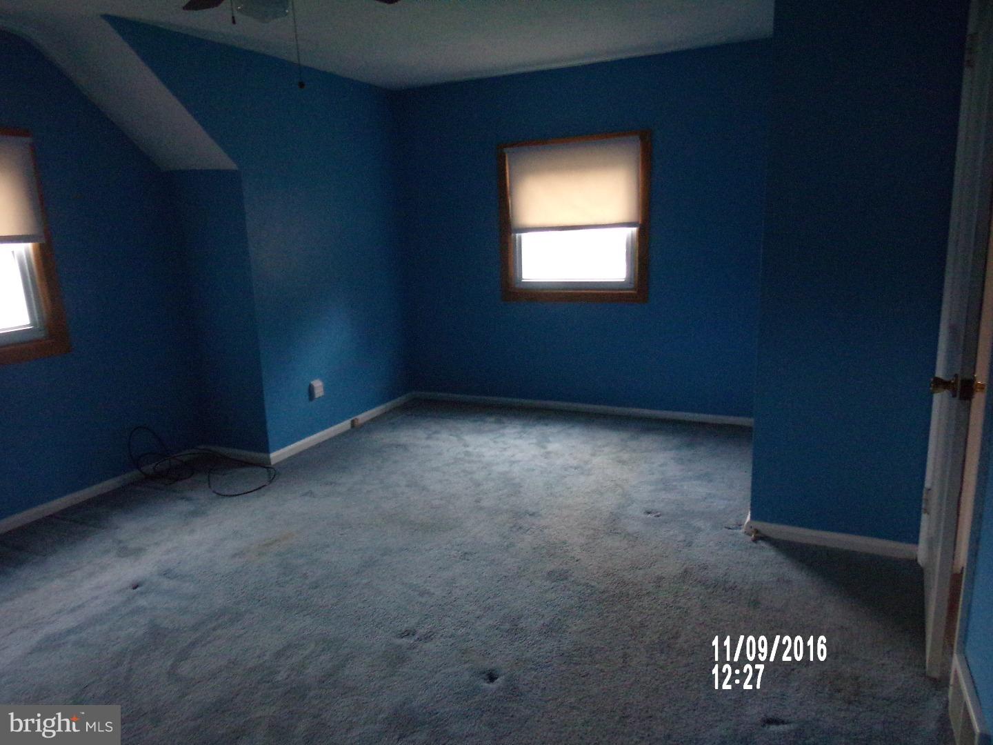 648 South York Road Hatboro, PA 19040 - Photo 15 of 18 Bedroom 3