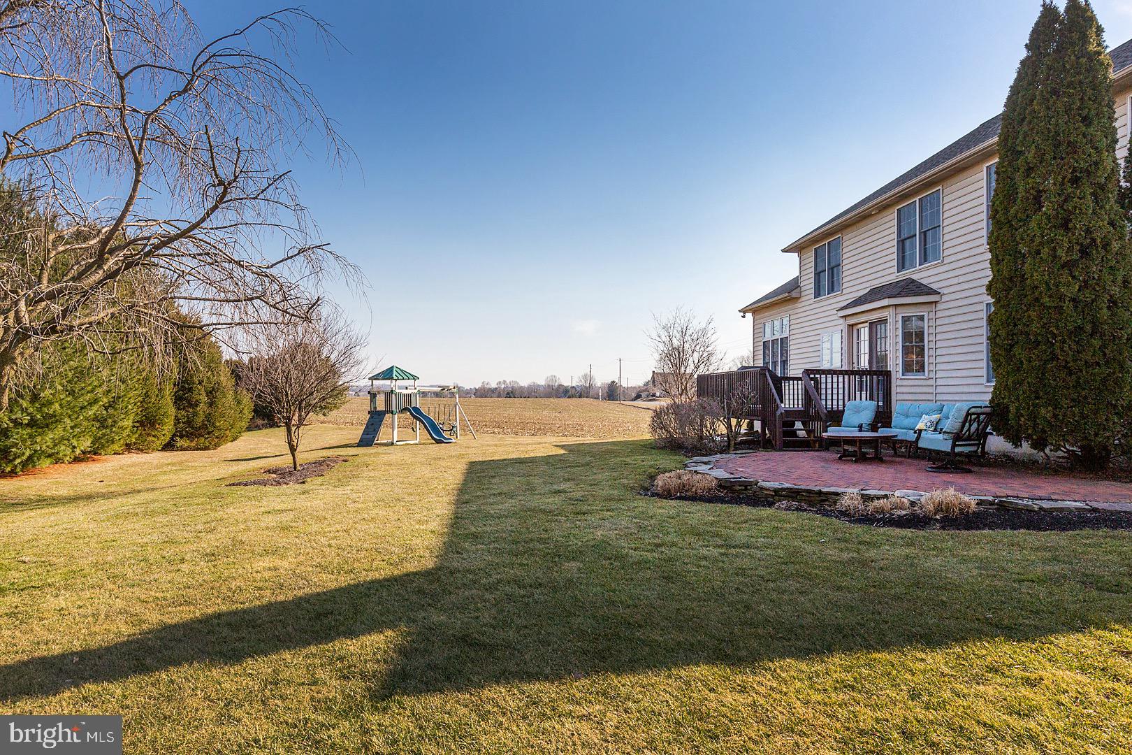 1018 Buckwalter Road Lititz, PA 17543 - Photo 6 of 73 Backyard