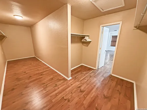 $1,900 | 6410 Mineral Bay, San Antonio, TX 78244