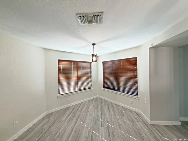 $1,900 | 6410 Mineral Bay, San Antonio, TX 78244