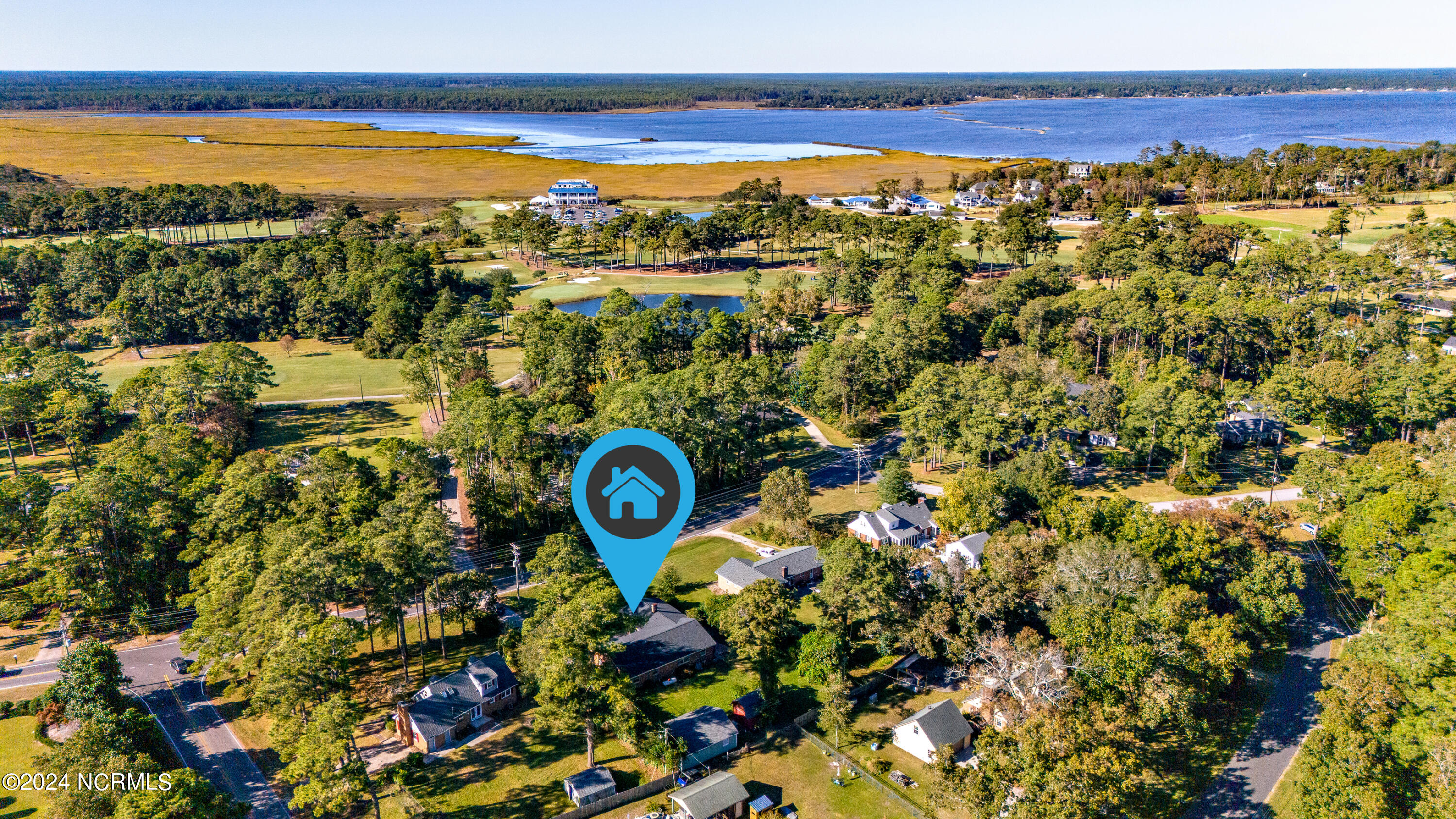 3105 Country Club Road Morehead City, NC 28557 - Photo 2 of 34 Aerial View