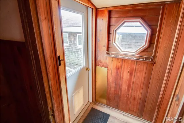 $110,000 | 407 South Locust Street, Carlinville, IL 62626