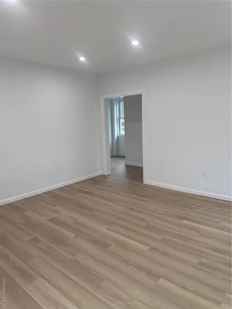 $5,350 | 21 Continental Place, Glen Cove, NY 11542