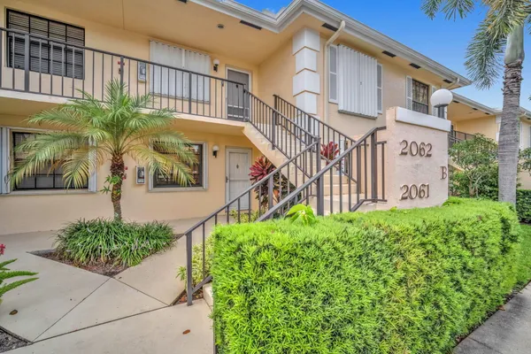 $375,000 | 2061 Keystone Drive, Unit B, Jupiter, FL 33458