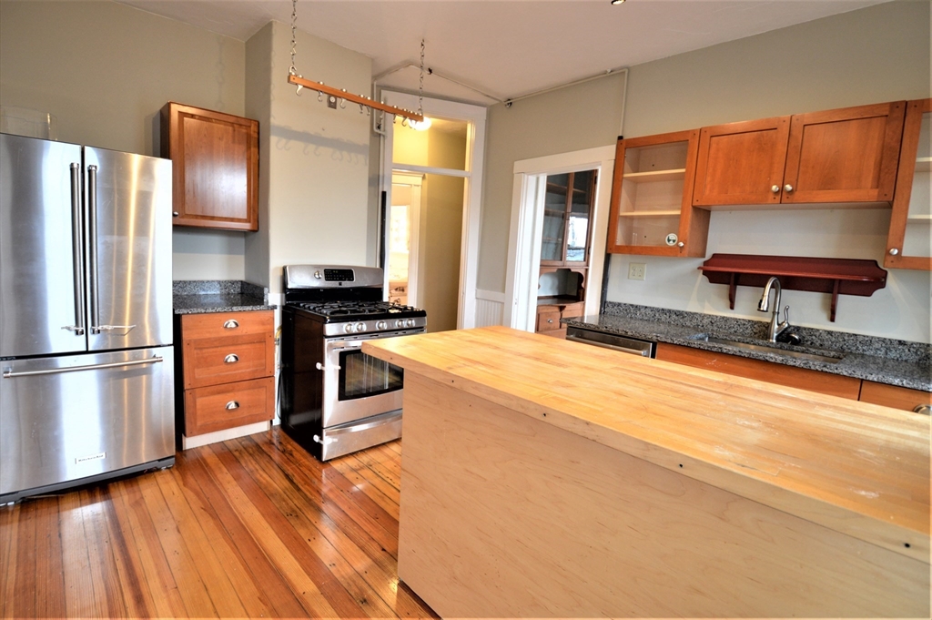 82 Montebello Road, Unit 3 Boston, MA 02130 - Photo 3 of 23