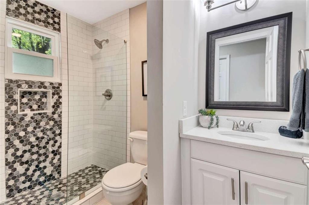 Undisclosed Address Dunwoody, GA 30338 - Photo 14 of 21