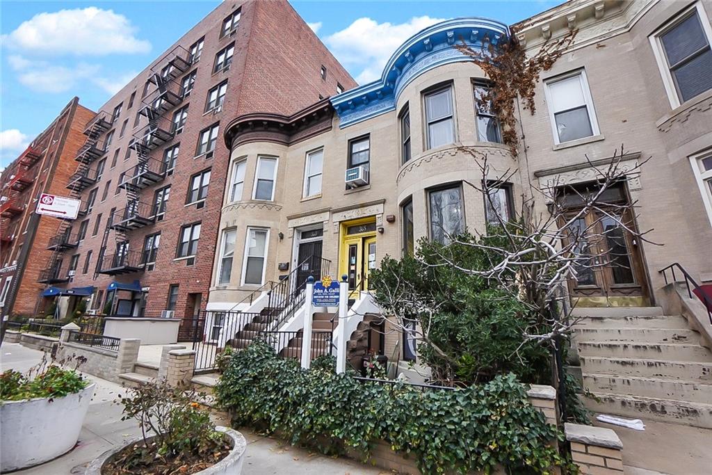 365 Bay Ridge Parkway Brooklyn, NY 11209 - Photo 27 of 33 a front view of a multi story residential apartment building