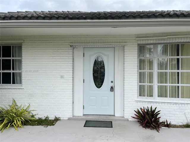 $9,000 | 14001 Mustang Trail, Unit 1, Southwest Ranches, FL 33330