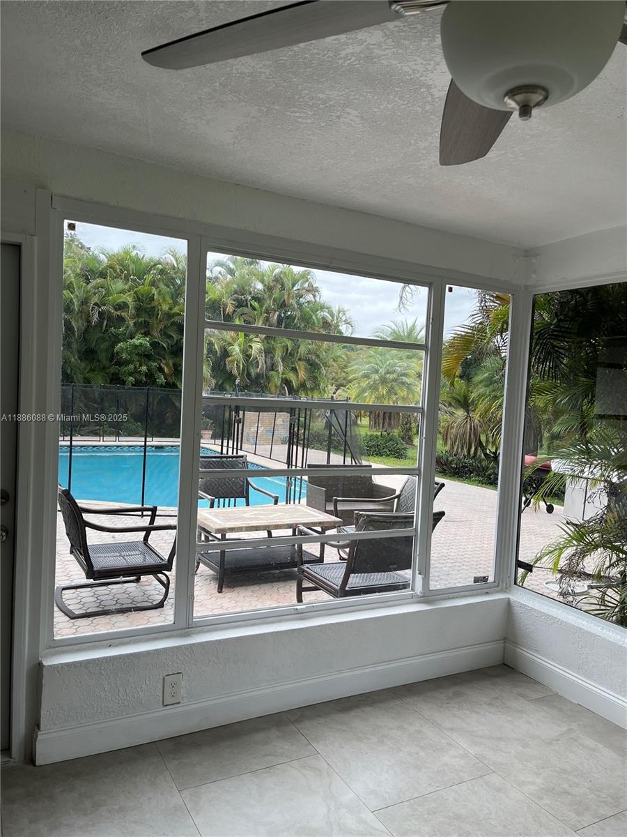 14001 Mustang Trail, Unit 1 Southwest Ranches, FL 33330 - Photo 5 of 31