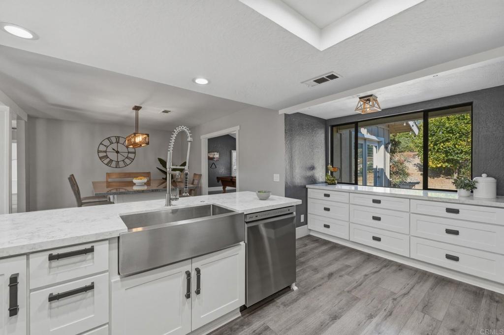 929 Pepper Tree Lane Fallbrook, CA 92028 - Photo 2 of 58